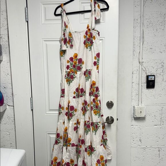 Victoria Dunn White Maxi Dress with Floral Print NWOT - Medium - White Maxi - Picture 1 of 5